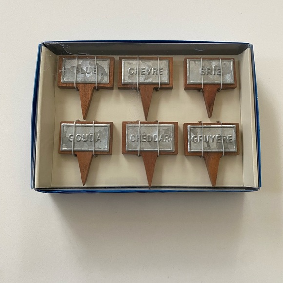 Cheese markers - Picture 3 of 5